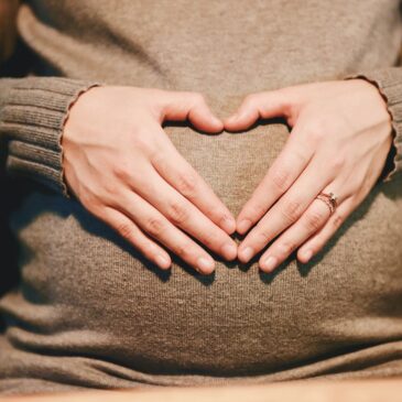 Shiatsu e Gravidanza: Benessere e Armonia per la Mamma e il Bambino 